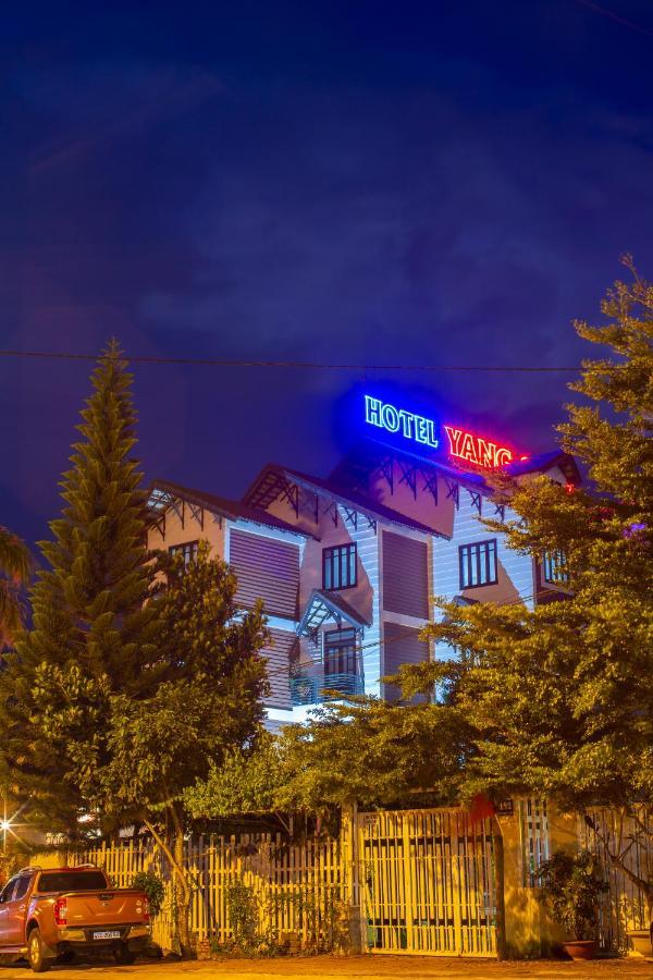 Yangsinghotel Buon Ko Sir Esterno foto